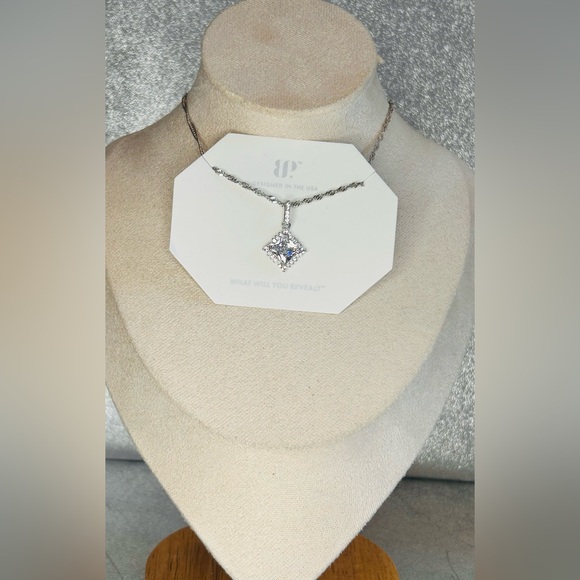 Bomb Party Cubic Zirconia Necklace on Rhodium Plating NK88377 - Picture 4 of 4